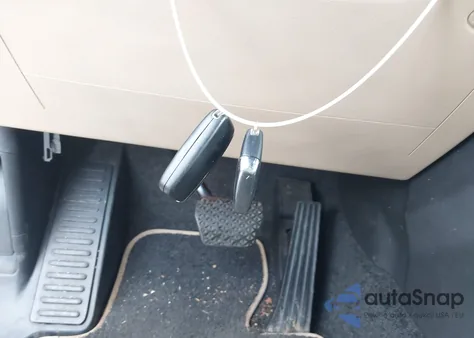 2012 Land Rover Range Rover Hse from USA, damaged, VIN SALMF1D43CA372930